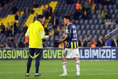 11 maç sonra forma giyen Alvarez, ıslıklandı