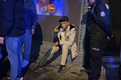 Aksaray’da kaybolan köpeğini arayan genç, 2 kişi tarafından bıçaklandı