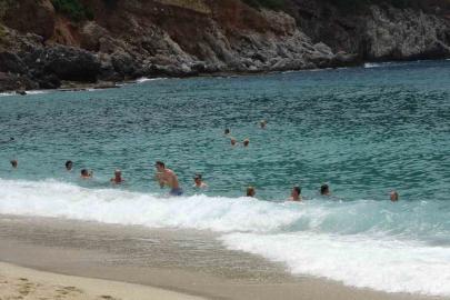 Alanya sahillerinde bayram yoğunluğu