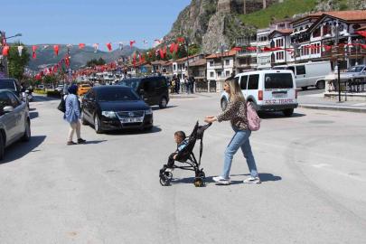 Amasya’ya gelen şaşırıyor: Korna sesi yok, yollarda öncelik yayaların