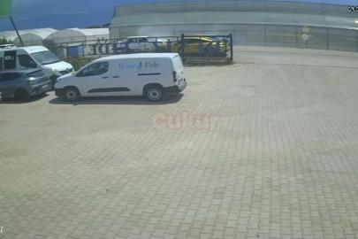 Antalya’da iki Tofaş kafa kafaya çarpıştı: 4 yaralı