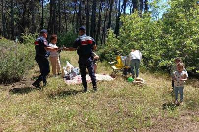 Antalya’da ormanlara girişler yasaklandı, jandarma vatandaşları tek tek uyardı