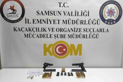 Atakum’da operasyonda silah ve uyuşturucu ele geçirildi