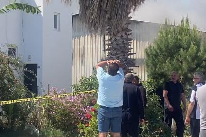 Ayakta durmakta güçlük çekti, deposunun yanışını gözyaşlarıyla izledi
