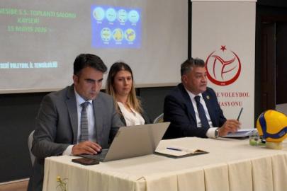 Aylık Voleybol Bilgilendirme Semineri yapıldı