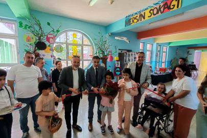 ’Aynı gökyüzünün farklı yıldızlarıyız’ sergisi büyük beğeni topladı