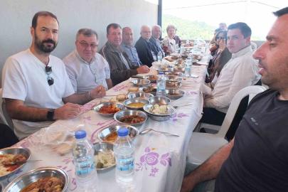 Balıkesir’de çiftçi hayırları devam ediyor