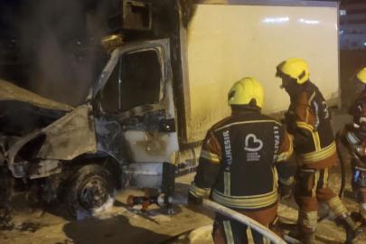 Bandırma’da korkutan araç yangını
