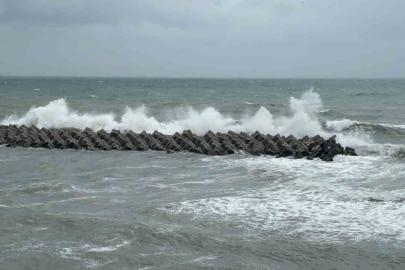 Batı Karadeniz’de fırtına uyarısı