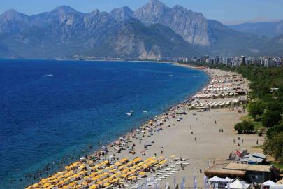 Bayramda 10 milyon kişilik hareket, 180 milyar liralık ekonomik hacim beklentisi