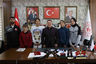 Bilecikli boksörlerden Türkiye derecesi