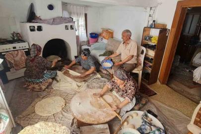 Buldan’da Kurban Bayramı hazırlıkları imece usulü yapılıyor