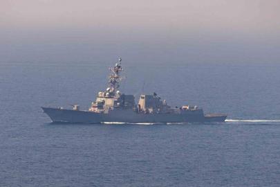 CENTCOM: "İran’a yönelik ablukada 58 geminin rotası değiştirildi, 4 gemi etkisiz hale getirildi"