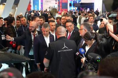 CHP lideri Özgür Özel "Kaan’ın yerli milli motoruyla uçacağı günü dört gözle bekliyoruz"