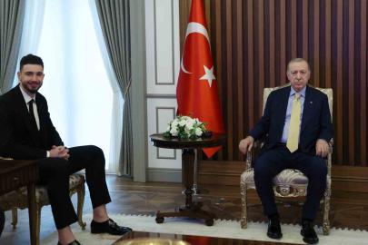 Cumhurbaşkanı Erdoğan, Alperen Şengün’ü kabul etti
