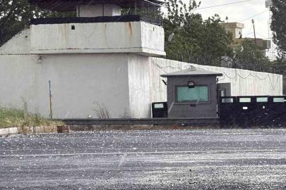 Diyarbakır’da dolu ve sağanak yağışı