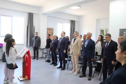 Edremit’te eğitime hayırsever desteği