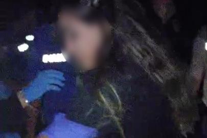 Falezlerden düşerek mahsur kaldı, kendisini kurtaran ekiplerden özür diledi