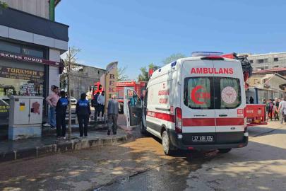 Gaziantep’te muhasebeciler çarşısı tadilatı sırasında korkutan yangın