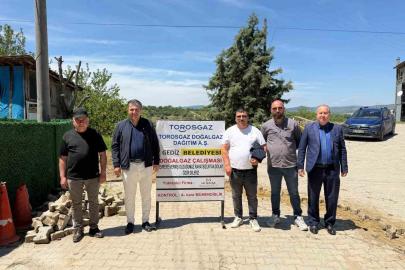 Gediz’in yeni mahallelerinde doğalgaz için ilk kazma vuruldu