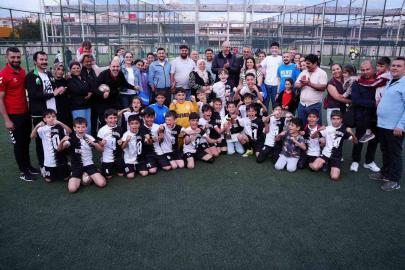 Germencik Belediyespor U11 Takımı namağlup şampiyon oldu