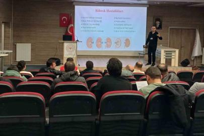 Göç İdaresi personellerine halk sağlığı eğitimi verildi