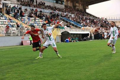 Gölcükspor, 5 yıl aradan sonra 3. TFF Lig’e yükseldi