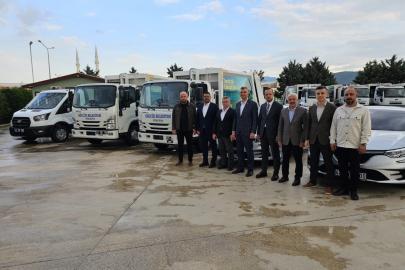 Gölcük’ün araç filosu 5 yeni araçla güçlendirildi