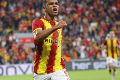 Göztepe, Lille ile Juan için görüşüyor