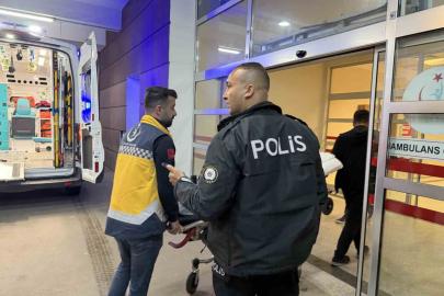 Hükümlü şahıs, hastanede kafasında bardak kırarak kendini yaraladı