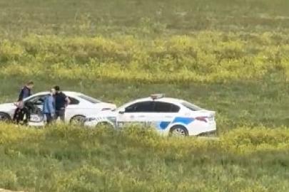 Husumetli iki aile arasında çıkan kavgada silahlar konuştu