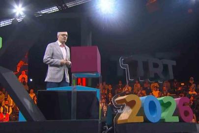 İletişim Başkanı Duran: "Artık teknoloji şirketleri bizi kontrol eden bir konuma geliyorlar"