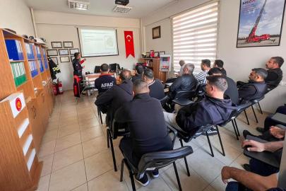İtfaiye personeline yönelik eğitimler sürüyor
