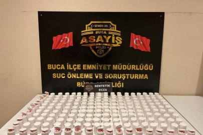 İzmir’de 10 bin 854 sentetik hap ele geçirildi