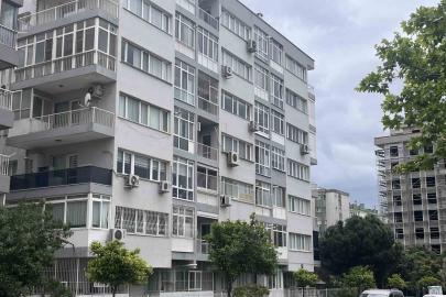 İzmir’de bir baba tartıştığı oğlunu bıçaklayarak öldürdü