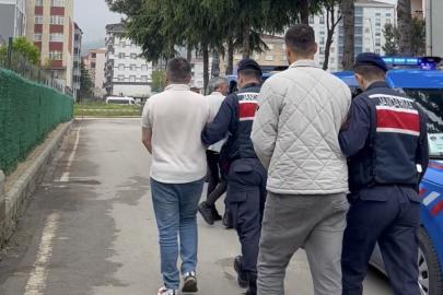 Jandarmanın uyuşturucu operasyonunda 3 tutuklama