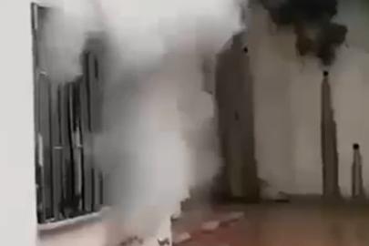 Kahramanmaraş’ta ev yangını: Mahsur kalan 3 kişiyi itfaiye kurtardı