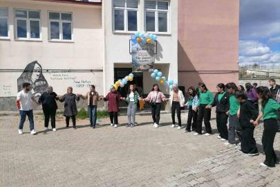Karaçoban’da bir sofra kuruldu, mesafeler kardeşliğe dönüştü