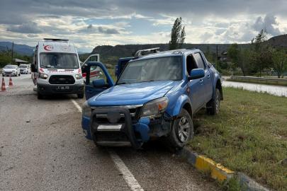Kastamonu’da yoldan çıkan kamyonet takla attı: 4 yaralı