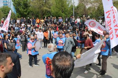 Kayseri’de 1 Mayıs halaylarla kutlandı