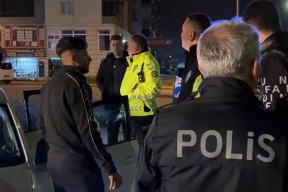 Kayseri’de polisin durdurduğu alkollü sürücü 40 bin TL cezayı mutlulukla karşıladı
