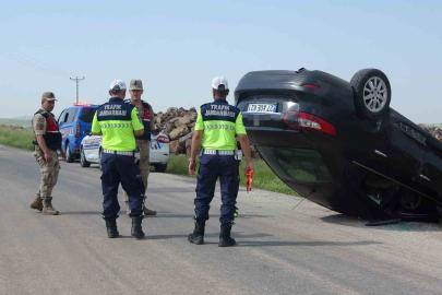 Kilis’te feci kaza: Otomobil taklalar attı, 5 kişi yaralandı