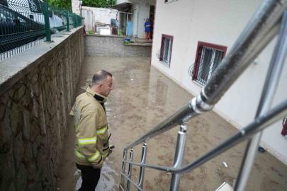 Kırıkkale’de sağanak hayatı olumsuz etkiledi: Ev ve iş yerlerini su bastı