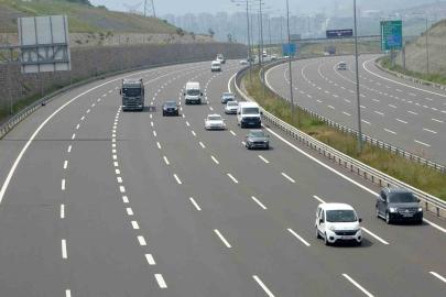 Kocaeli’de otoyollarda bayram tatili öncesi sakinlik yaşanıyor