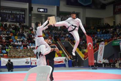 Konya’da 19 Mayıs Atatürk’ü Anma Gençlik ve Spor Bayramı kutlandı