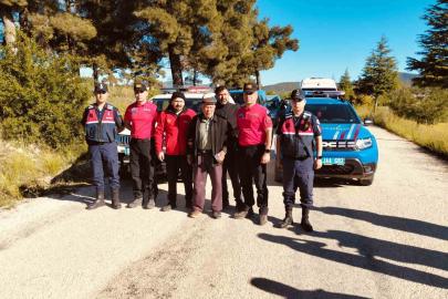 Korkuteli’nde kaybolan alzheimer hastası yaşlı adam için seferber oldular