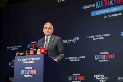 Kültür ve Turizm Bakanı Ersoy: "Festivalimiz 26 şehri kapsayan büyüklüğe ulaşmıştır"