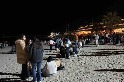 Kuşadası sahillerinde hıdırellez coşkusu