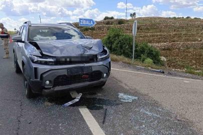 Mardin’de iki otomobil çarpıştı: 4 yaralı