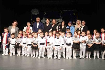 Minikler yetenekleri ile parmak ısırttı
